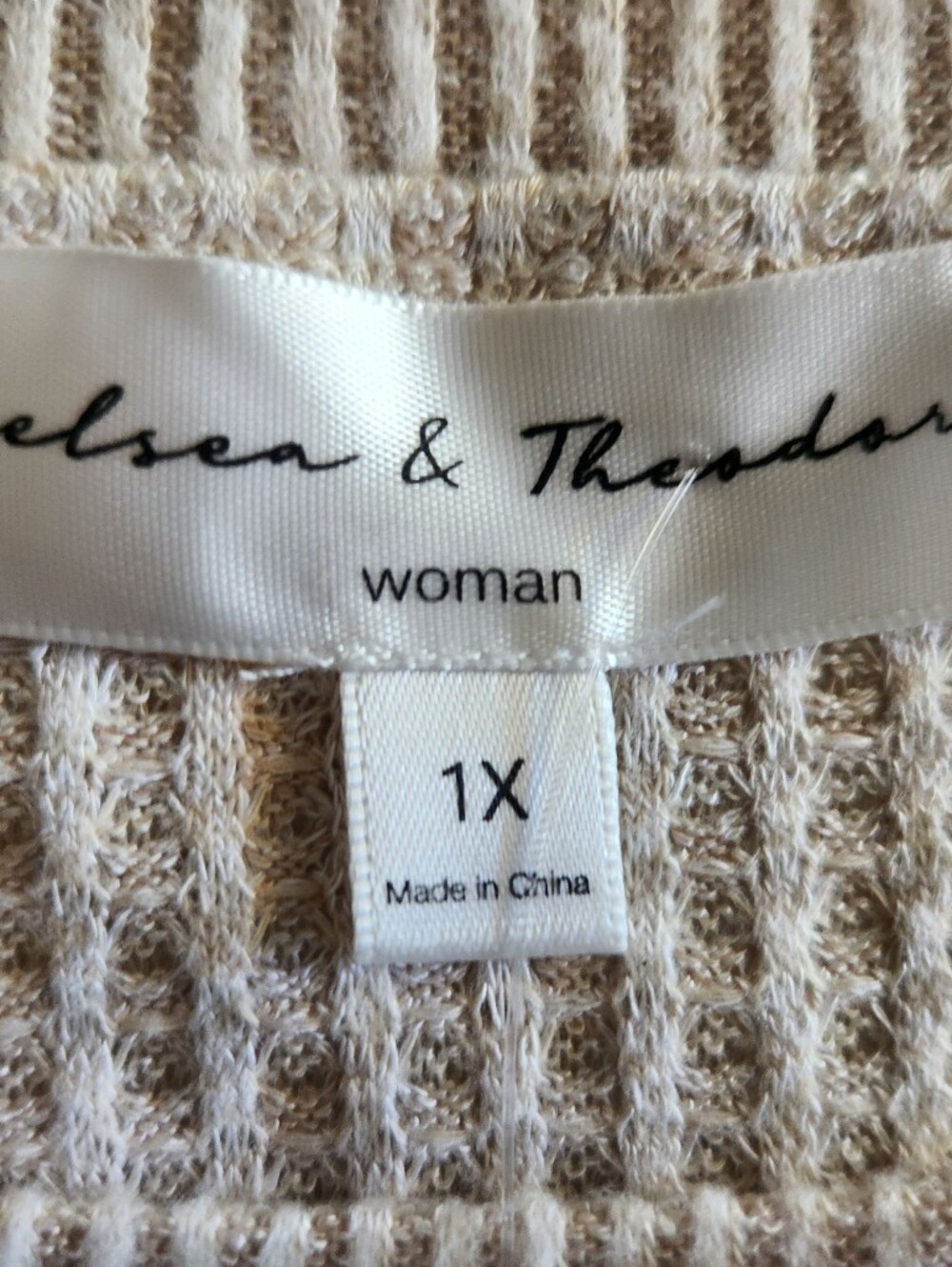 NWT Chelsea & Theodore Cream Waffle Knit High-Low Top Long Slvs Scoop Neck Sz 1X - Picture 7 of 11